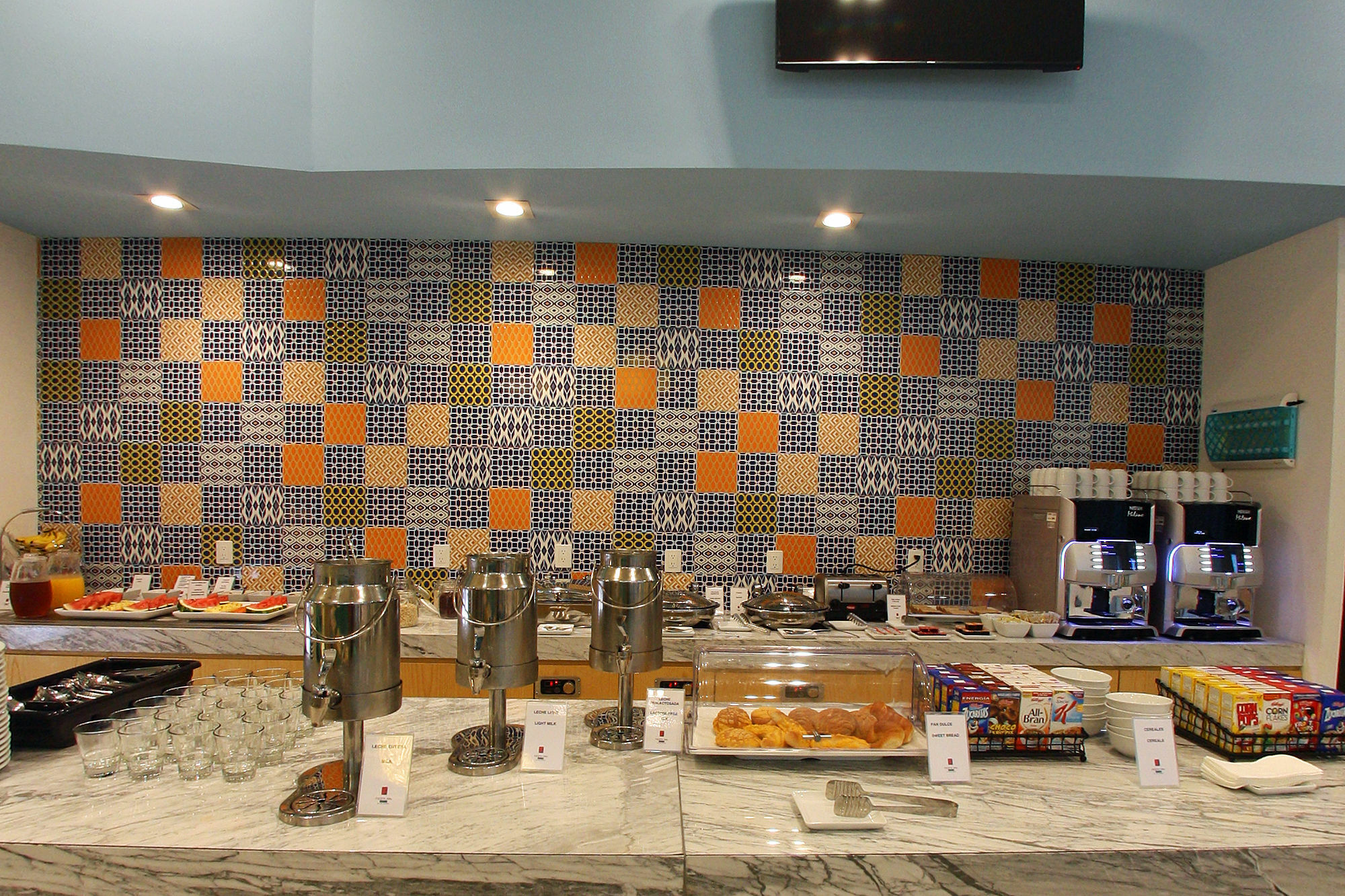Hotel Fiesta & Loft 4*